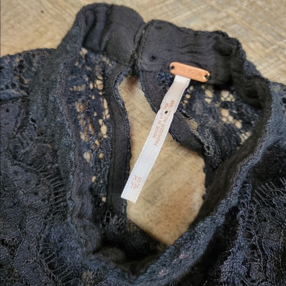 3 for $50🎉Free people tell tale black lace mini dress - Picture 5 of 7